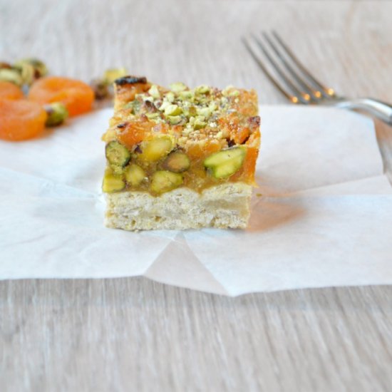 Sugar-Free Apricot & Pistachio Bar