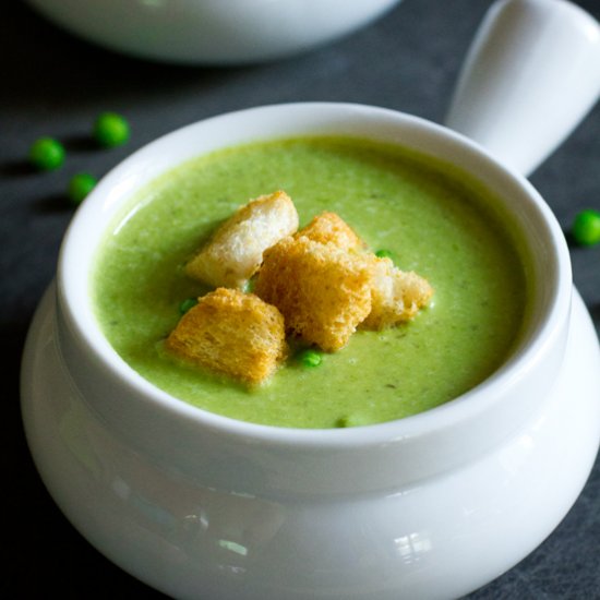 Spring Pea Soup with Leek & Lentils