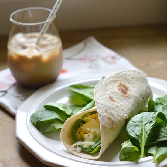 Easy Egg & Spinach Breakfast Wrap