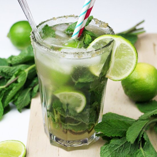 Mojito Cocktail with Lime and Mint