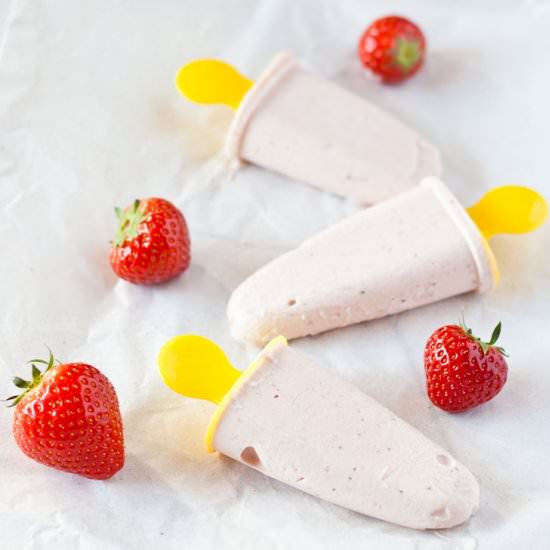 Creamy Strawberry Ice Cream