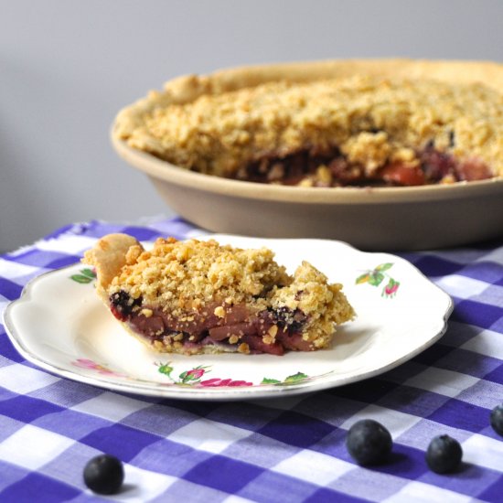 Apple & Blueberry Crumble Pie