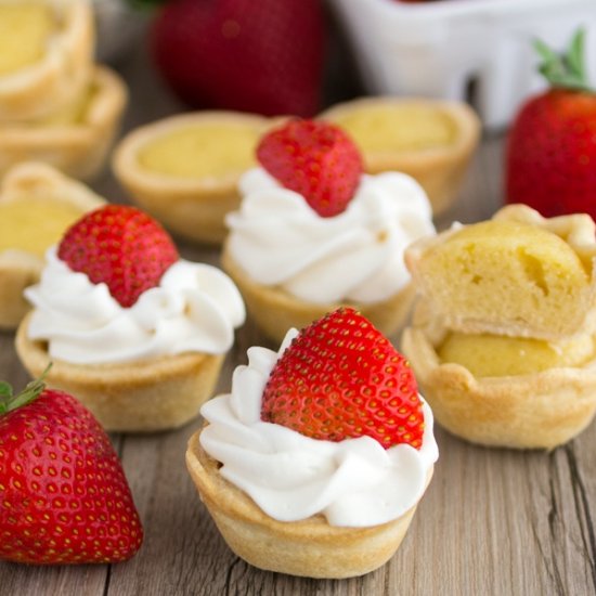 Mini Strawberry Shortcake Pies