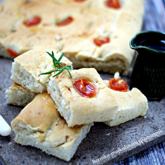 Focaccia with Rosemary and Tomatoes