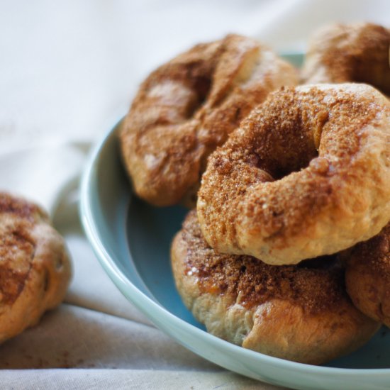 Cinnamon Crunch Bagels