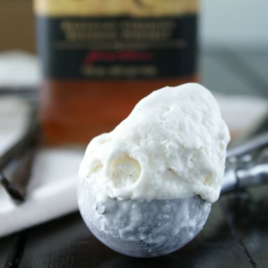 Bourbon & Vanilla Bean Ice Cream