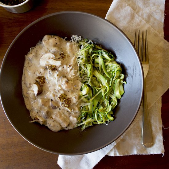 Creamy Mushrooms & Zucchini Noodles