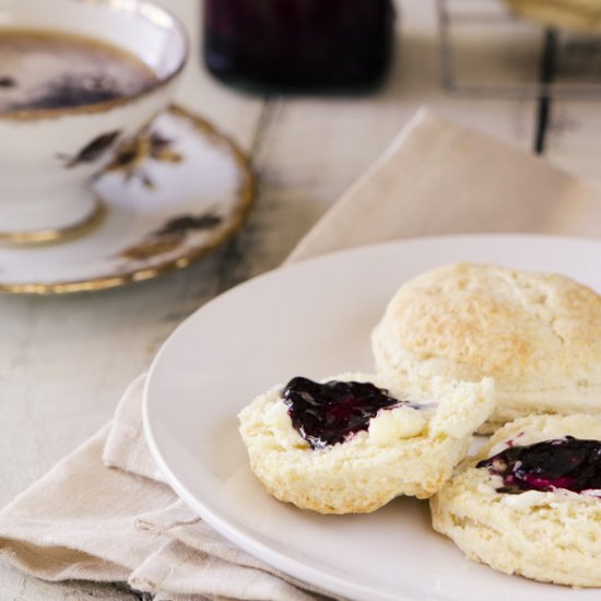 Easy Buttermilk Biscuits