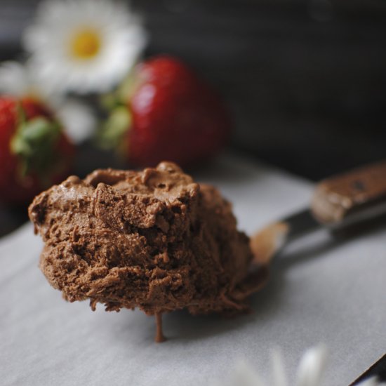 Chocolate ice cream with Baileys