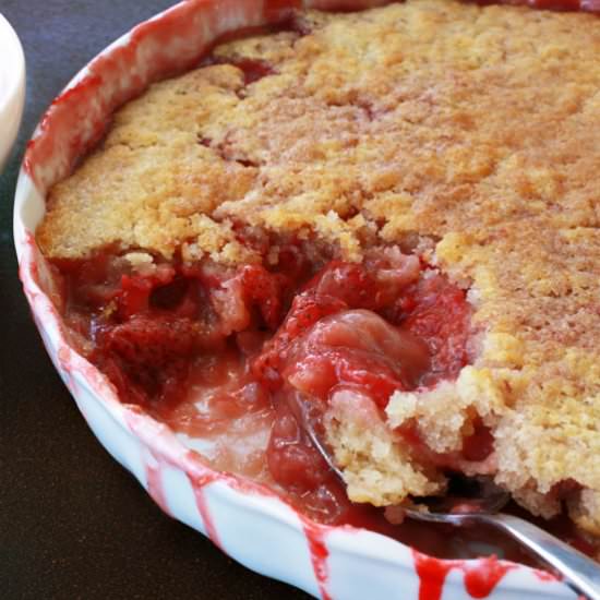 Fresh Strawberry Cobbler