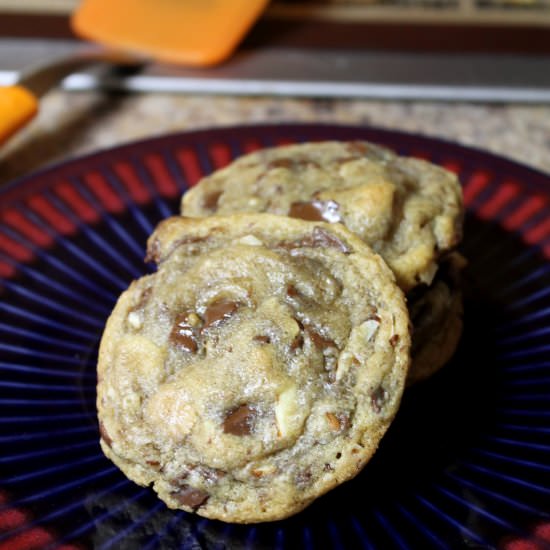 Almond Chocolate Chunk Cookies