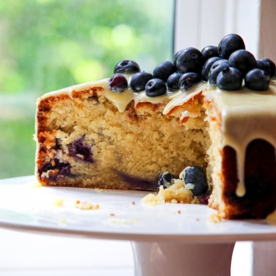 Blueberry & White Chocolate Cake