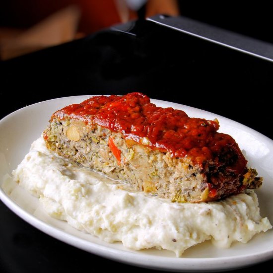 Ultimate Mushroom Veggie Meatloaf