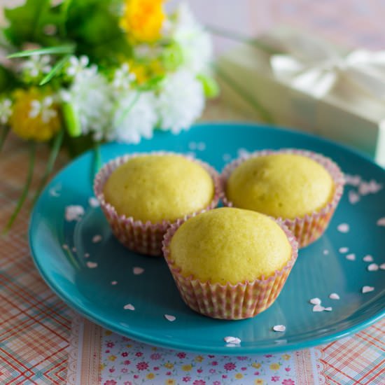 Pandan Steamed Cake