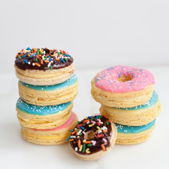 Donut Macarons