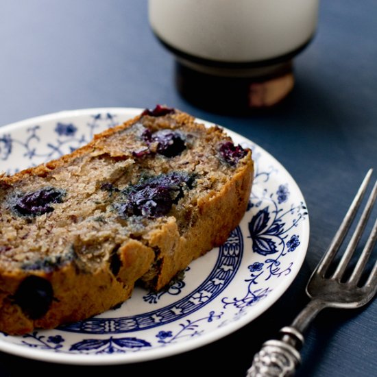 Vegan Blueberry Banana Bread