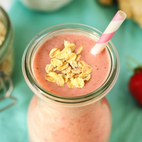 Strawberry Ginger Banana Smoothie