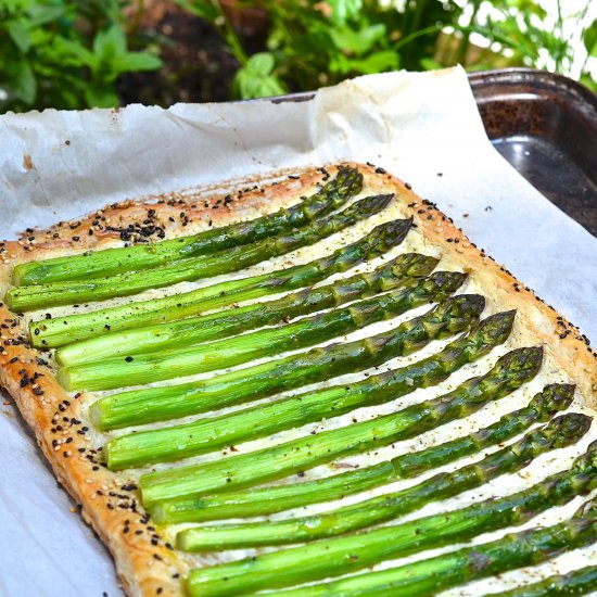 Asparagus and Cheese Tart