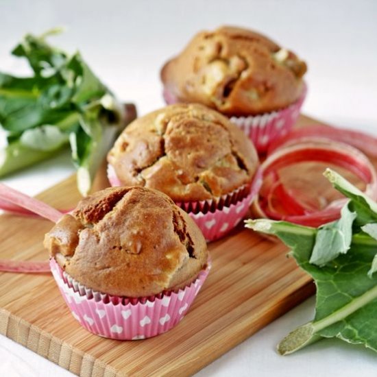 Fit Rhubarb Muffins