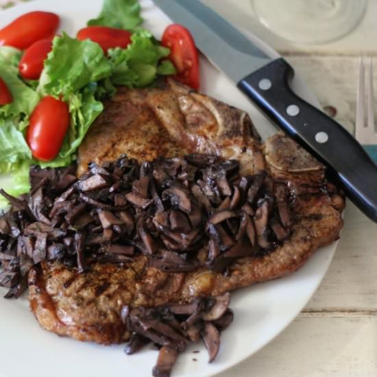 Grilled T-Bone w/ Sauteed Mushrooms