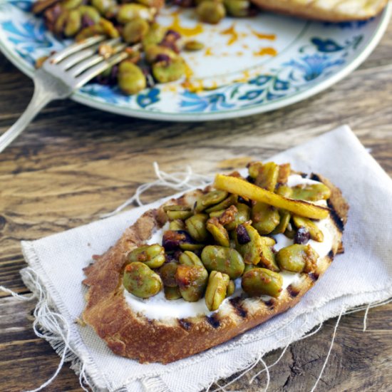 Moroccan Broad Beans with Roasted