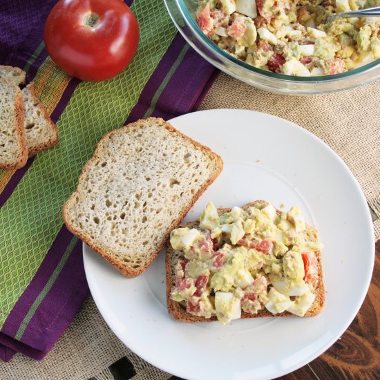 Bacon Avocado Tomato Salad