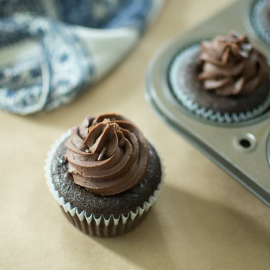 Vegan Chocolate Cupcakes