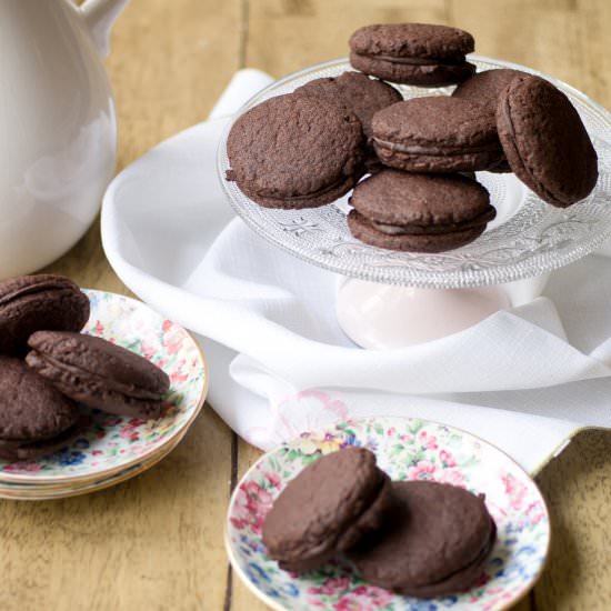 Espresso Cookie Sandwiches