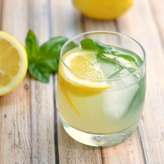 Lemon Basil Gimlet