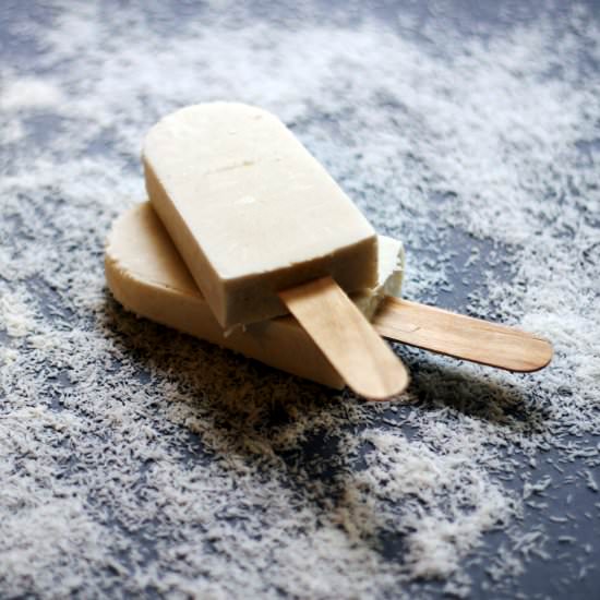 DIY Creamy Coconut Flake Popsicles