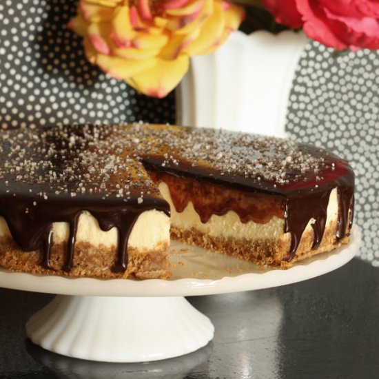 Salted Caramel Chocolate Cheesecake