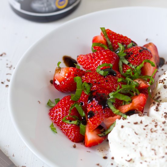 Strawberries with balsamico syrup