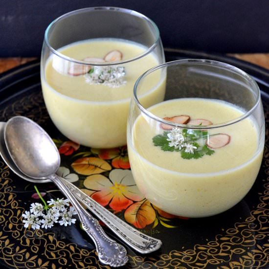 Chilled Cauliflower and Yogurt Soup