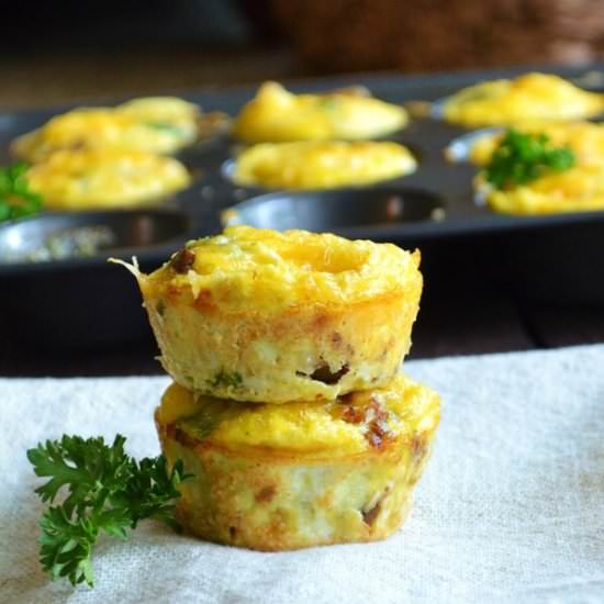 Broccoli Cheddar Breakfast Muffins