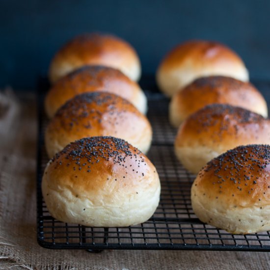 40 Minute Brioche Hamburger Buns