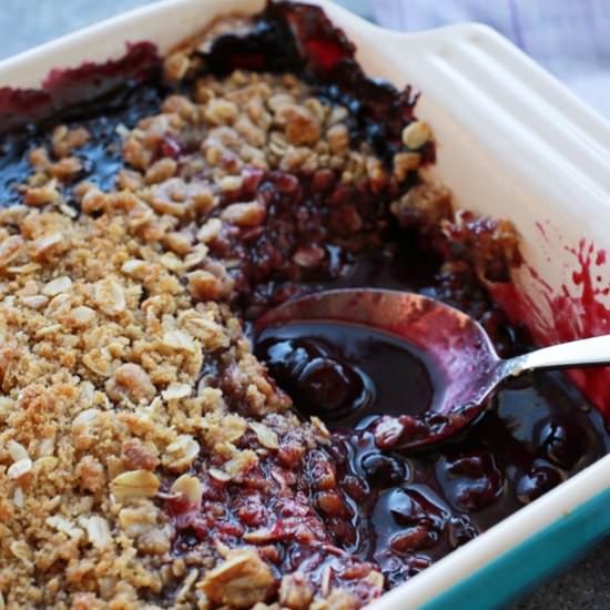 Homemade Blueberry Crisp