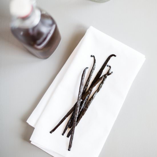 Homemade Vanilla Extract