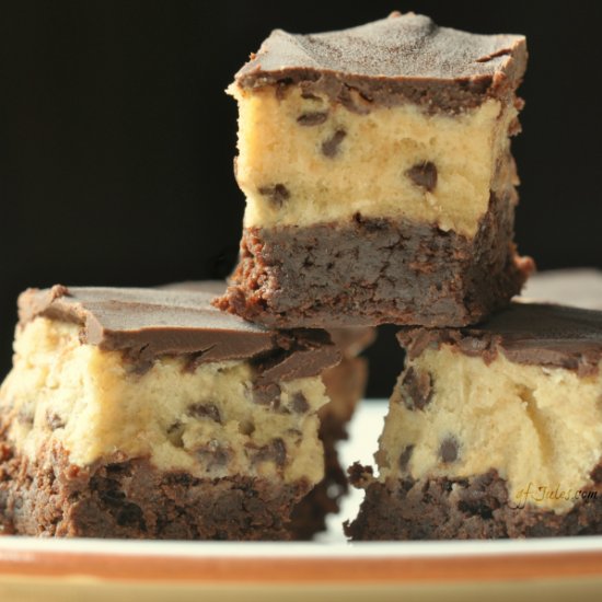 Chocolate-Chip-Cookie-Dough Brownie