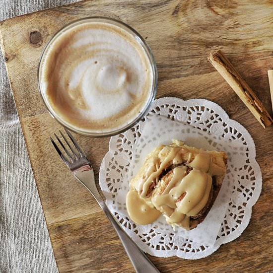 Amaranth Cinnamon Rolls