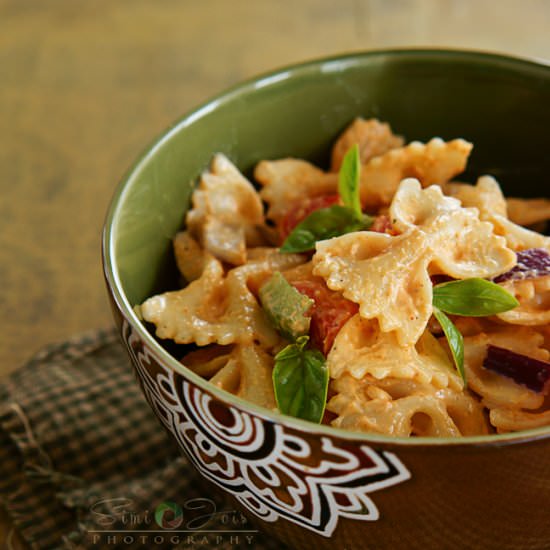 Creamy Chipotle Pasta Salad