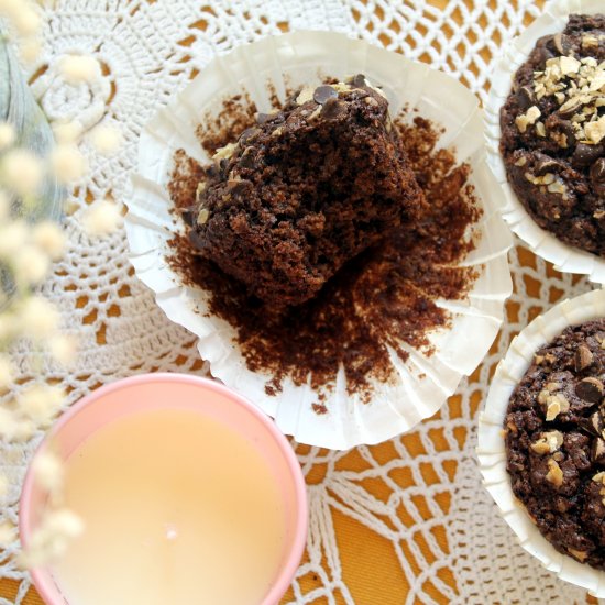 Carob and Oatmeal Muffins