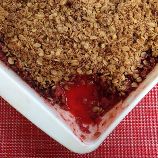 Vegan Strawberry Rhubarb Crisp