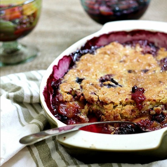 Peach Berry Crumble