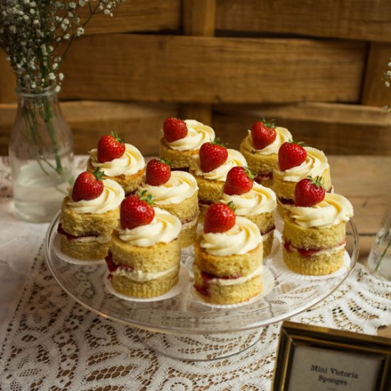 Mini Victoria Sponges