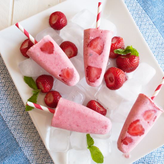 Strawberry Frozen Yogurt Popsicles