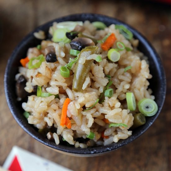 Rice Cooker Vegetable Rice