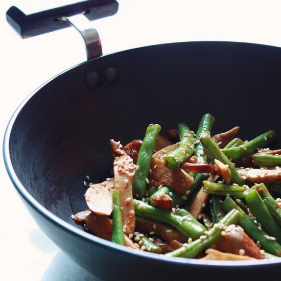 Oyster mushrooms & beans stir-fry