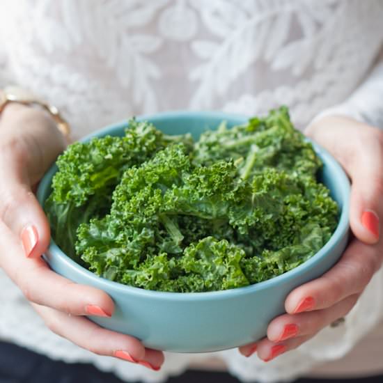 Garlicky Kale Salad