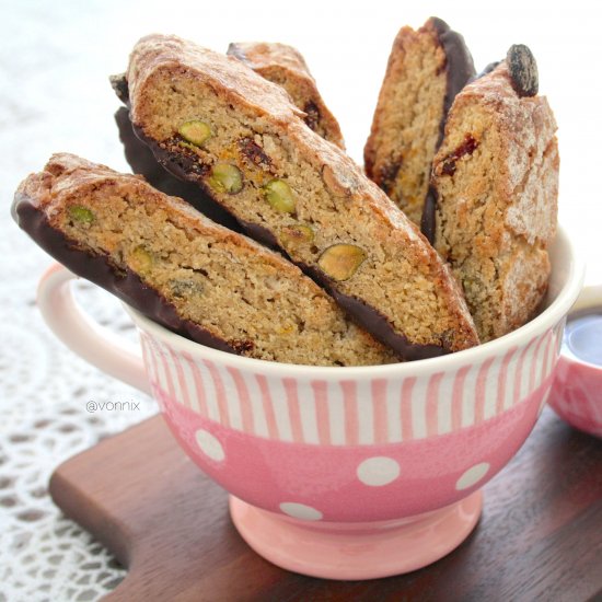 Goji, Pistachio and Chocolate Biscotti