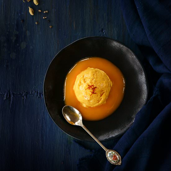 Mango ice-cream, soo creamy